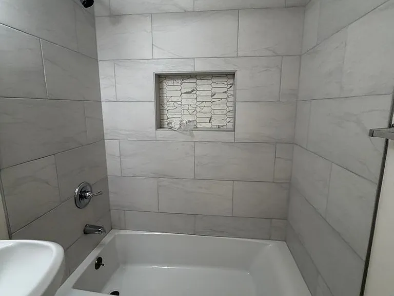 15843 Sierra Vista Ct — Photo 14