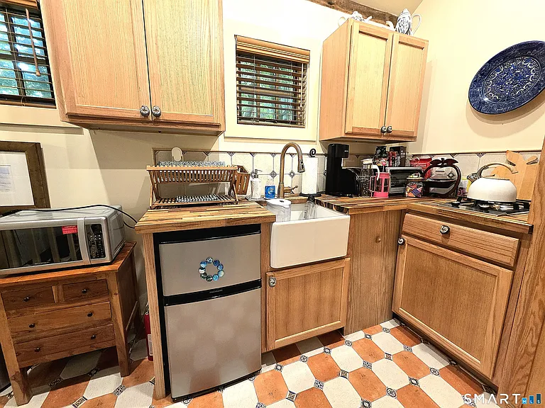 1035 Southford Rd #2 — Photo 17