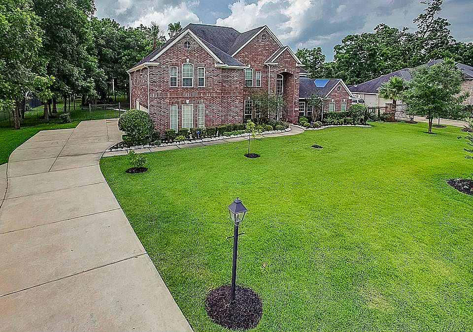 1st image of 2114 N Shadow Grove Ln