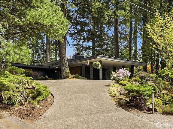 3rd image of 10611 Rembert Court SW