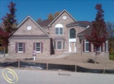 1st image of 15489 Prestwick Cir N