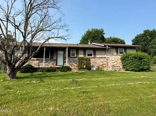 5708 Scenic Hills Rd, Knoxville, TN 37912