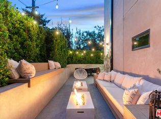 3715 W San Marino St #106, Los Angeles, CA 90019