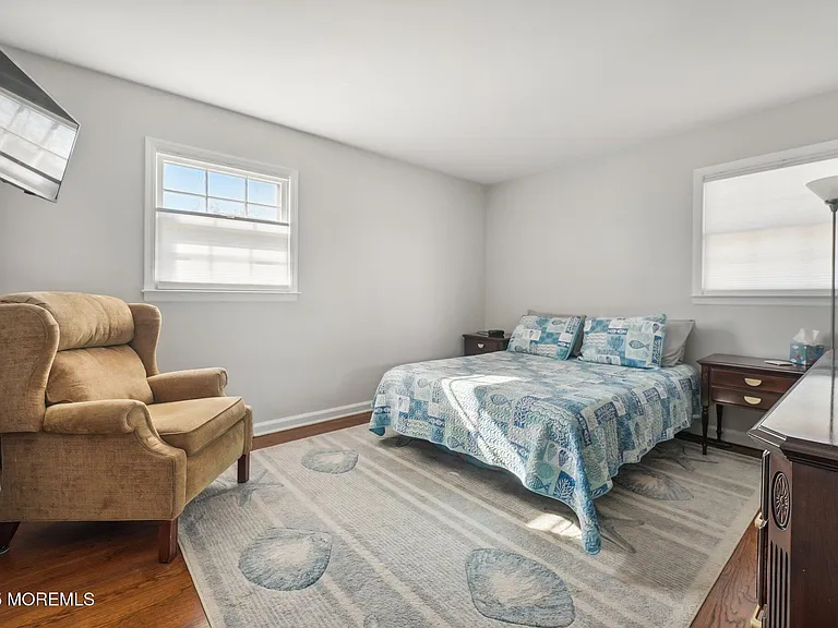202 Yale Ave — Photo 11