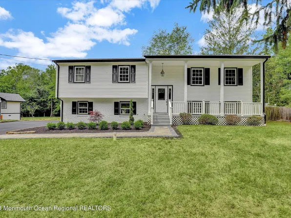 7 Park Lane, Marlboro, NJ 07746