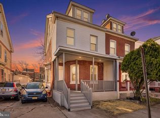 25 McKinley Ave, Trenton, NJ 08609