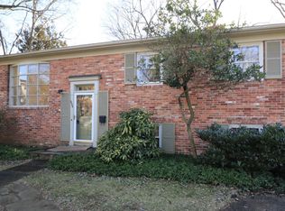 5628 Alta Vista Rd, Bethesda, MD 20817