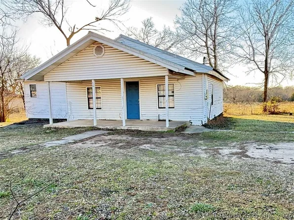 103 S Shawnee St, Okemah, OK 74859