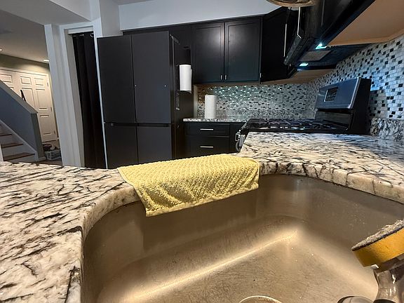 5th image of 5872 Pimlico Rd