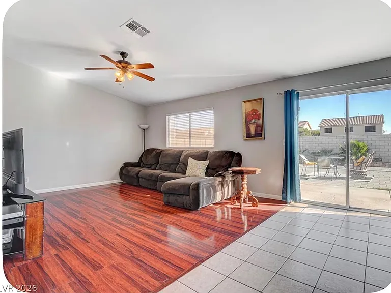 5422 Indigo Hills St — Photo 3