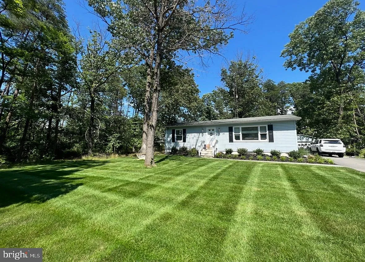 281 Chopwood Dr photo 1