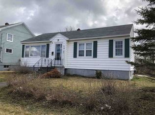 150 Lorne St, Sydney, NS B1P4H6