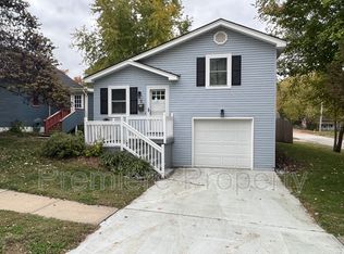 5 Groom St, Liberty, MO 64068