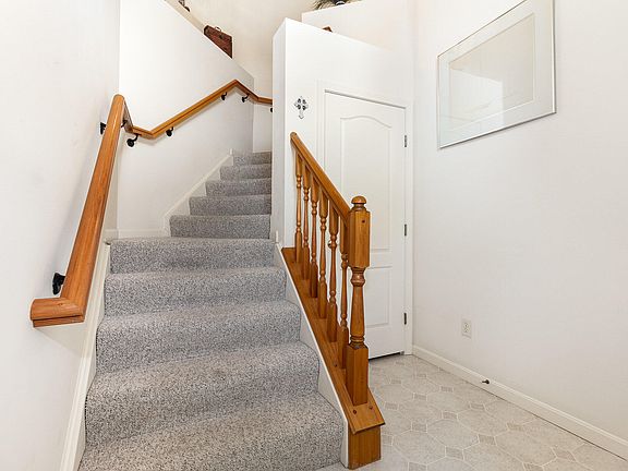 2nd image of 1427 Taramore Dr