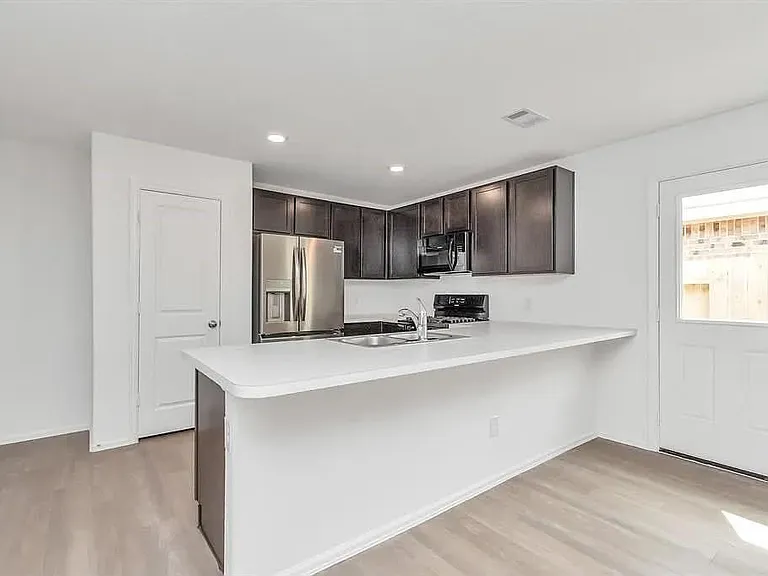 27003 Winward Creek Trl — Photo 6