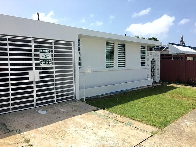 2nd image of 912 Calle Alcazar