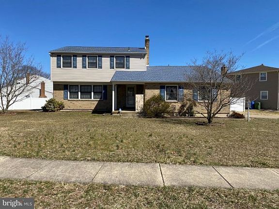 3rd image of 1 Niamoa Dr