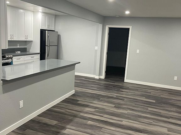 2nd image of 588 Millar Ave #A