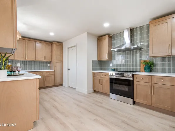 5635 N Camino De Las Estrellas, Tucson, AZ 85718