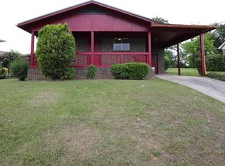 652 Old Pine Rd, Birmingham, AL 35214