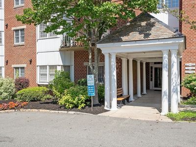 148 Main St APT S230, North Andover, MA, 01845