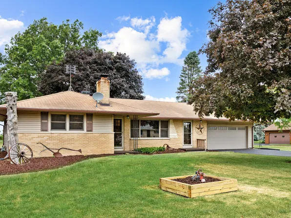 32123 New Lebanon Rd, Hampshire, IL 60140