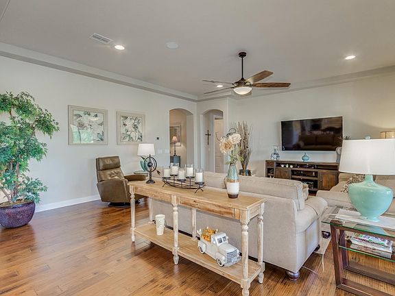 5th image of 26384 W Tina Ln