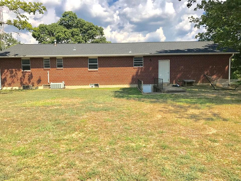 1st image of 2985 Boutin Dr