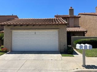 525 Valley Forge Dr, Placentia, CA 92870