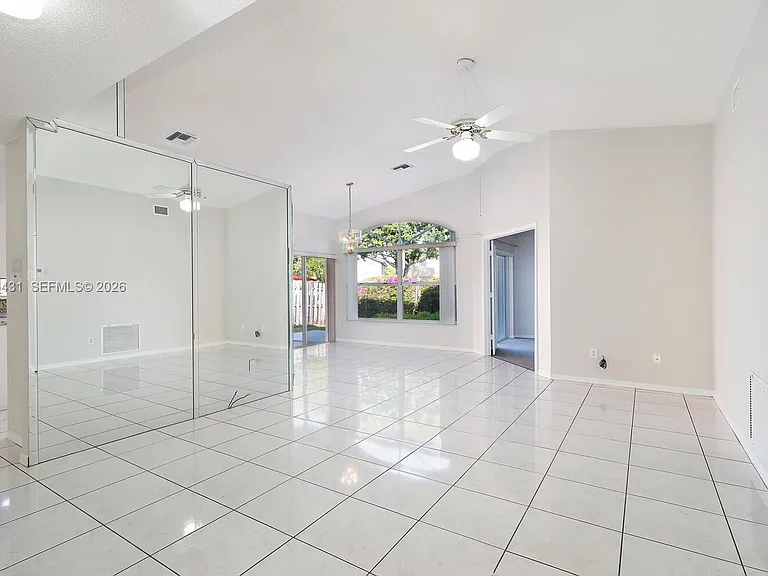 12357 SW 144th Ter — Photo 8