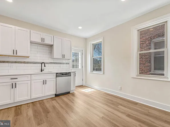 512 Essex St, Gloucester City, NJ 08030