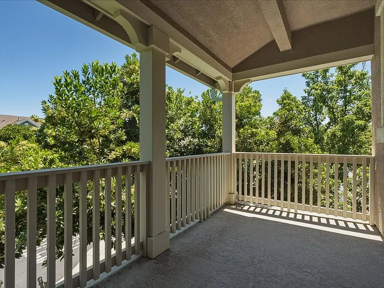 3169 Parkham Dr — Photo 35