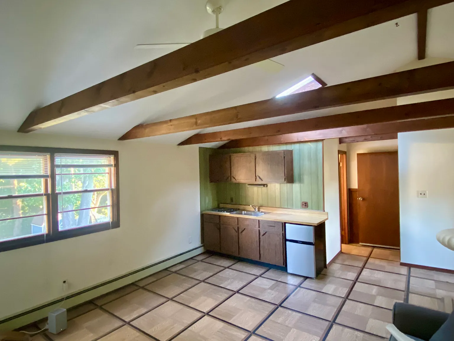 N Hickory St, Massapequa — Photo 2