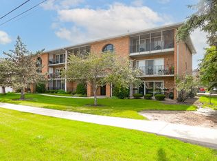 5616 158th St APT 108, Oak Forest, IL 60452