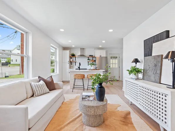 2058 Oakwood Ave, Nashville, TN 37207