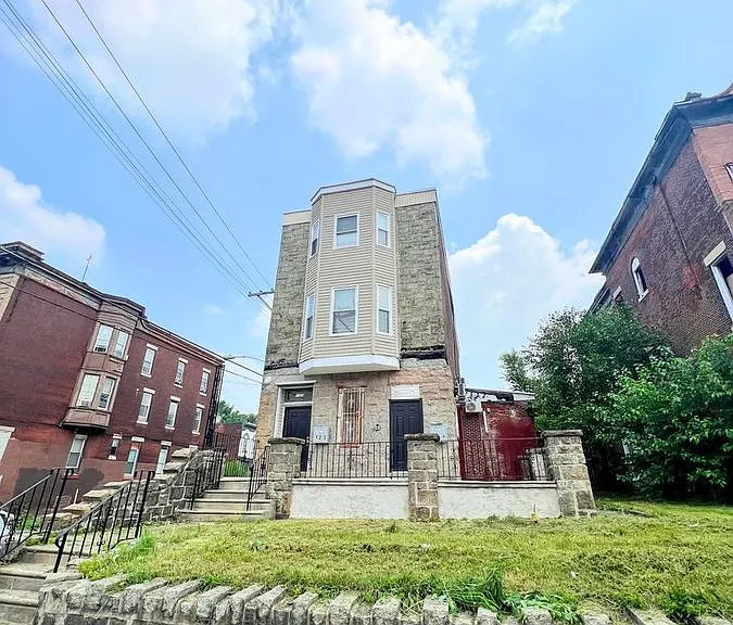 1249-51 W Allegheny Ave #2F — Photo 13