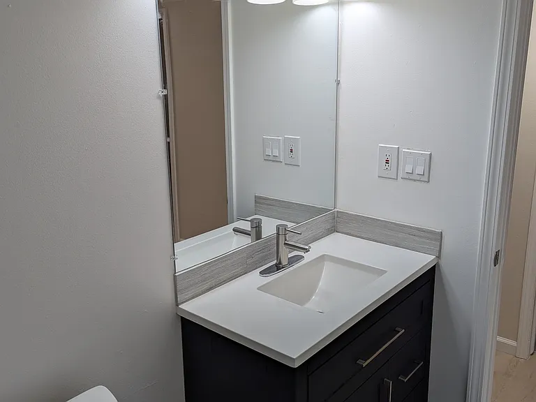 20732 Williamson St — Photo 20