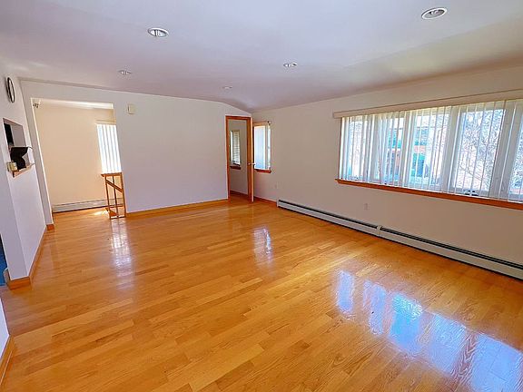 5th image of 64-35 229th St Floor 2