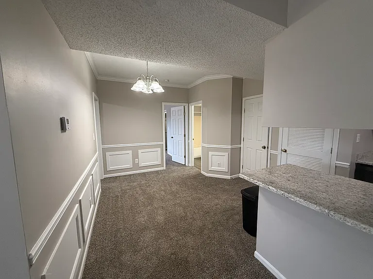 Lake Shore Apartments — Photo 53