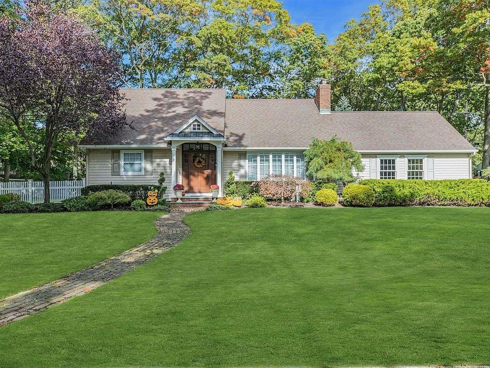 1st image of 33 Redwood Drive