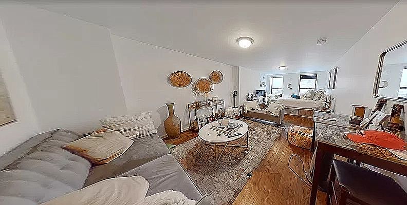 1st image of 494 9th Ave #22