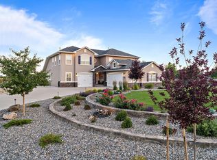 31600 Gale Rd, Pueblo, CO 81006