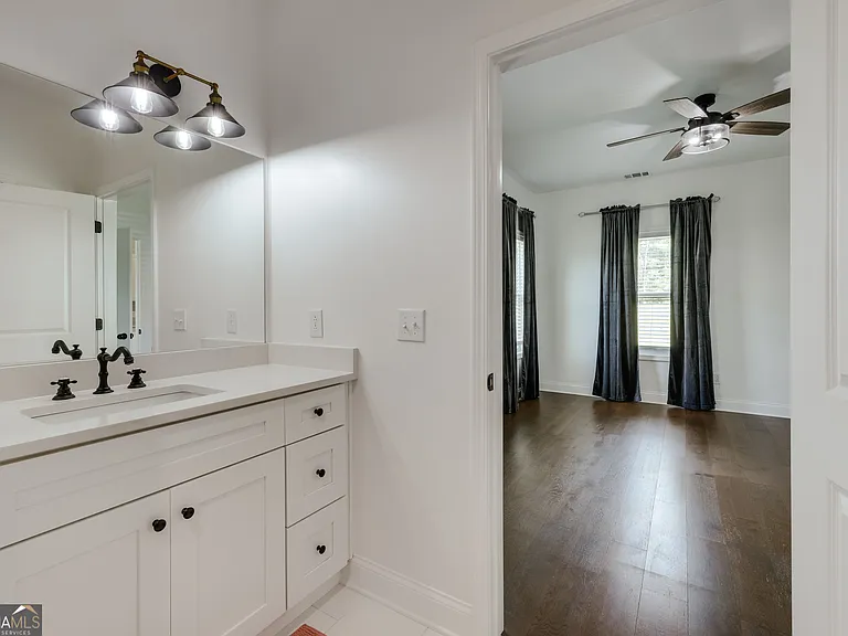 499 Little Oak St — Photo 24