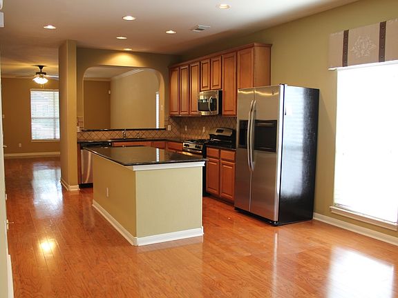 4th image of 6012 Wilcott Ct