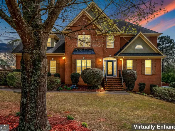 102 Crown Springs Dr, McDonough, GA 30252