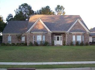 6268 Saint Elmo Rd, Memphis, TN 38135