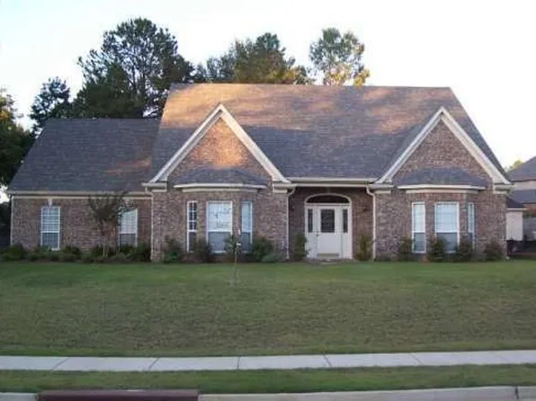 6268 Saint Elmo Rd, Memphis, TN 38135