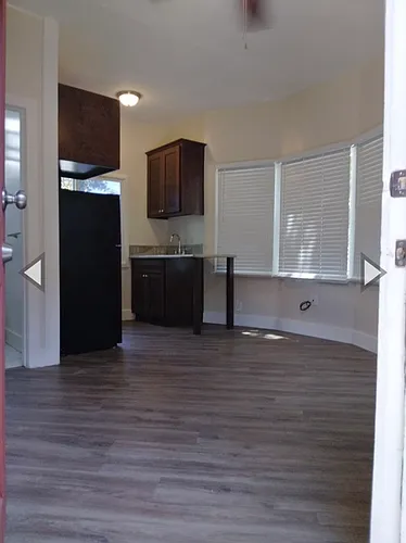 477 Rose Ave #2 Photo 1