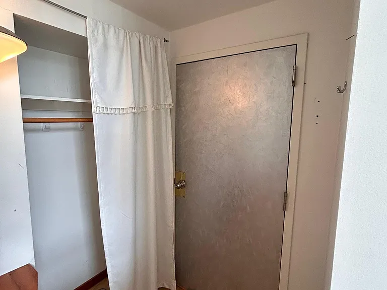 20 West St #5 — Photo 12