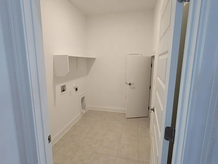 11011 Strawberry Roan Dr — Photo 19